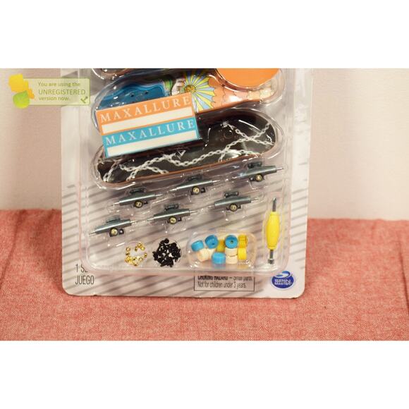 Tech Deck Maxallure Skateboards Mini Fingerboards 4 Pack - Picture 3 of 7